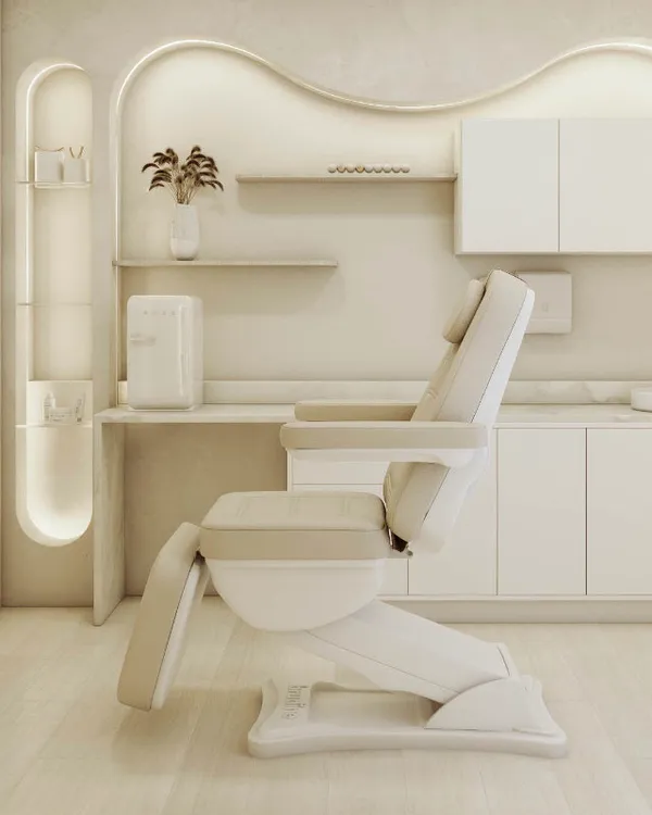 SkinUp luxury treatment room in Kendall, Miami