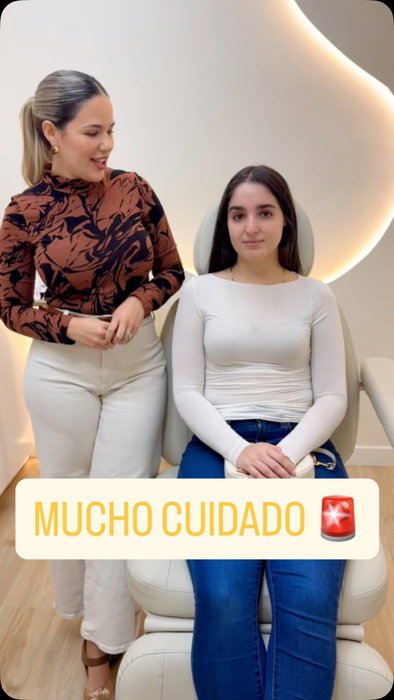 El resultado bonito no empieza con “poner filler”. Empieza con hacerlo de forma segura. 💉

Esta paciente llegó a mí después de haberse real